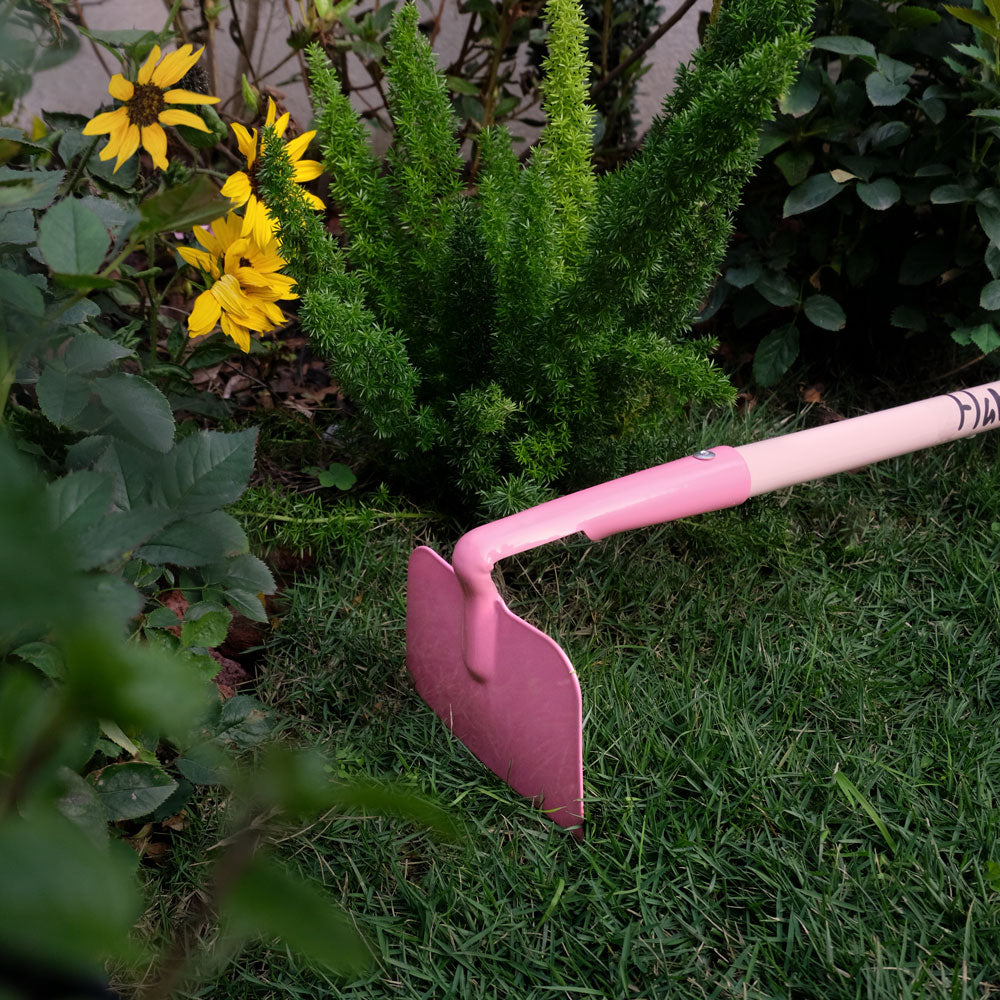 Pink Flamingo Kids Gardening Set Long Handle Hoe Detail